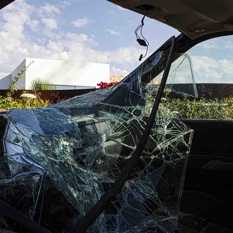 Broken windshield in a car wreck