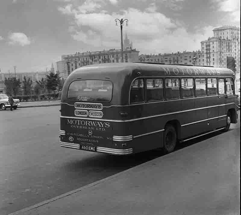 Harlem Globetrotter Tour Bus in Moscow